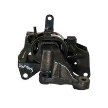 SUZUKI - ENGINE MOUNTING LH GENUINE - 11620M55RA0
